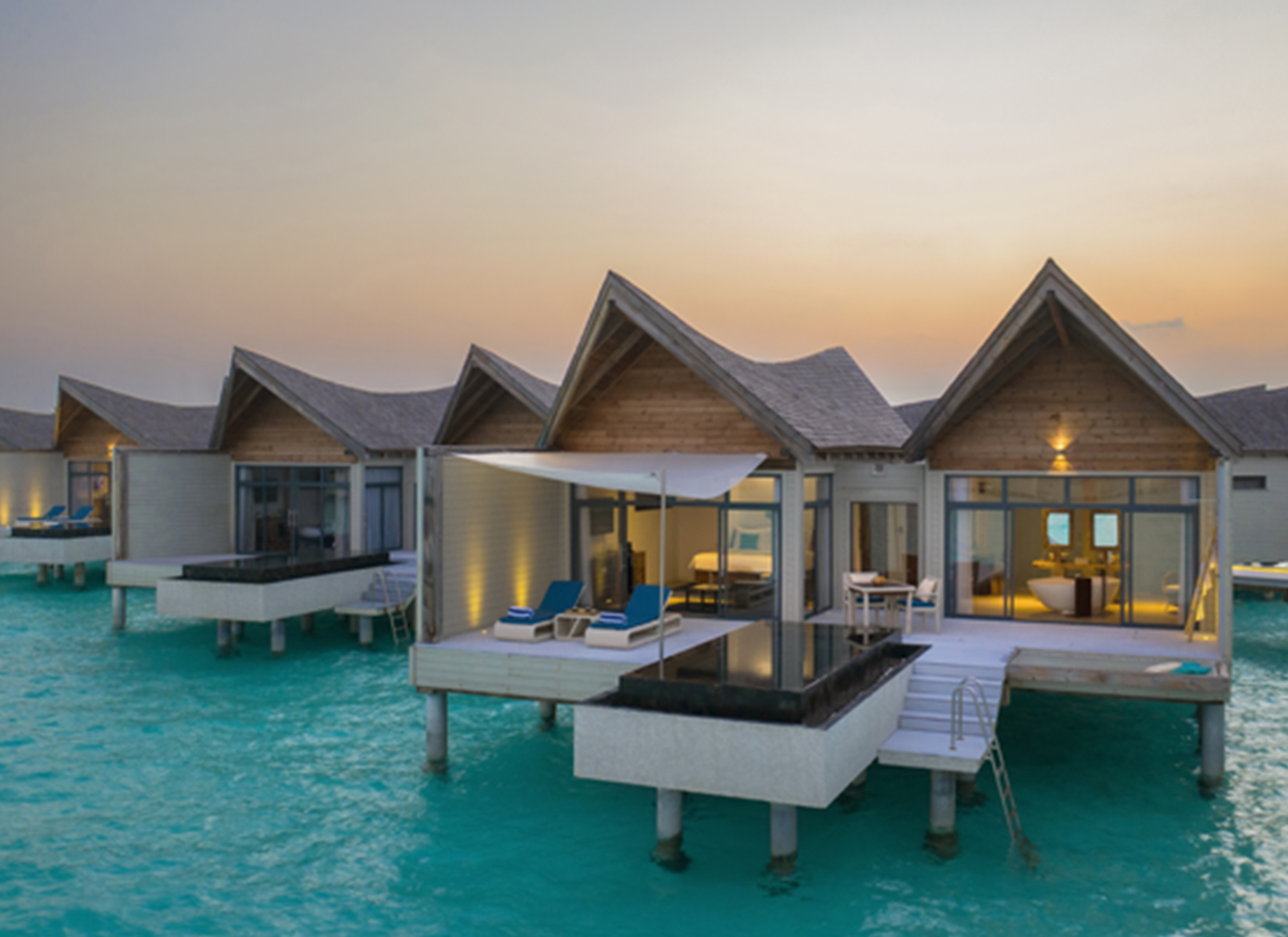 Overwater Pool Villa Lagoon