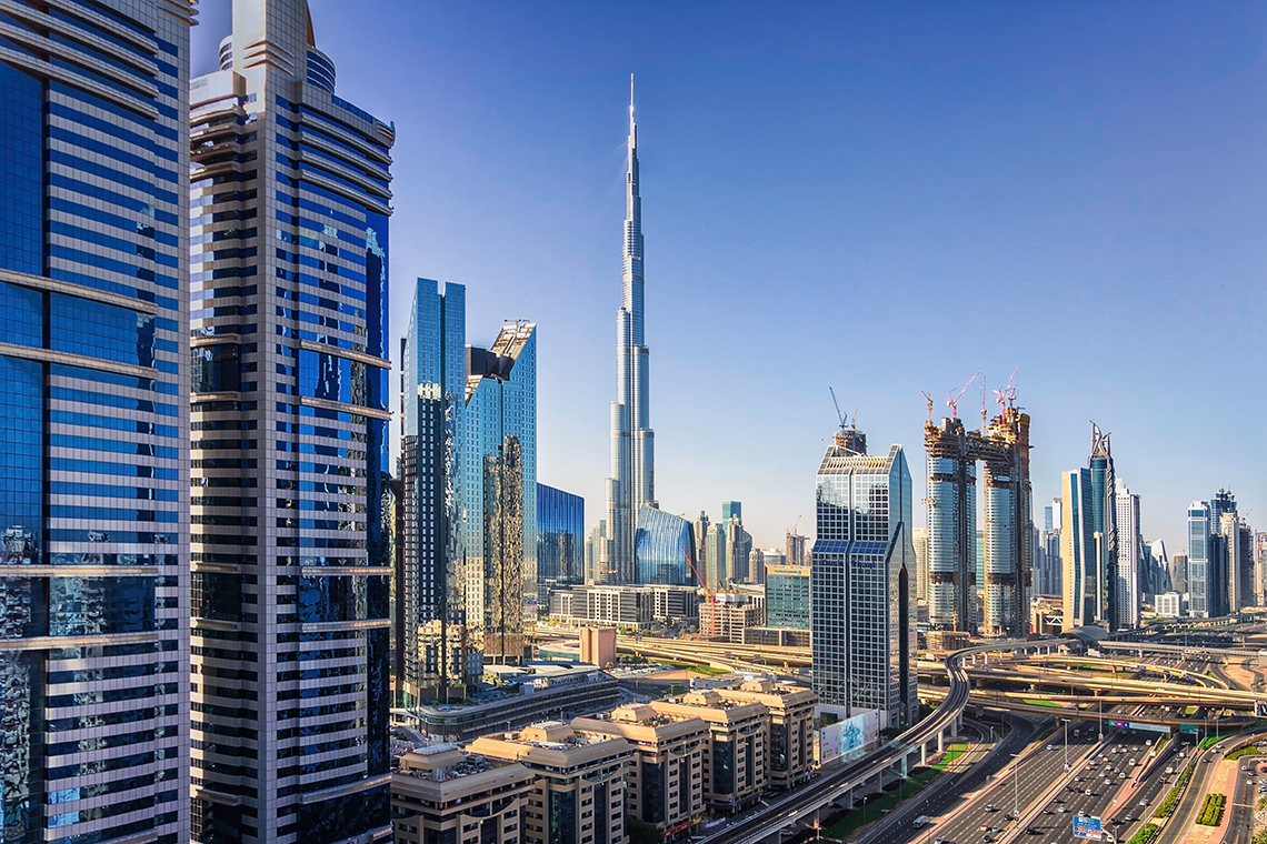 Эмираты Дубай и Абу-Даби отменяют ПЦР для въезда