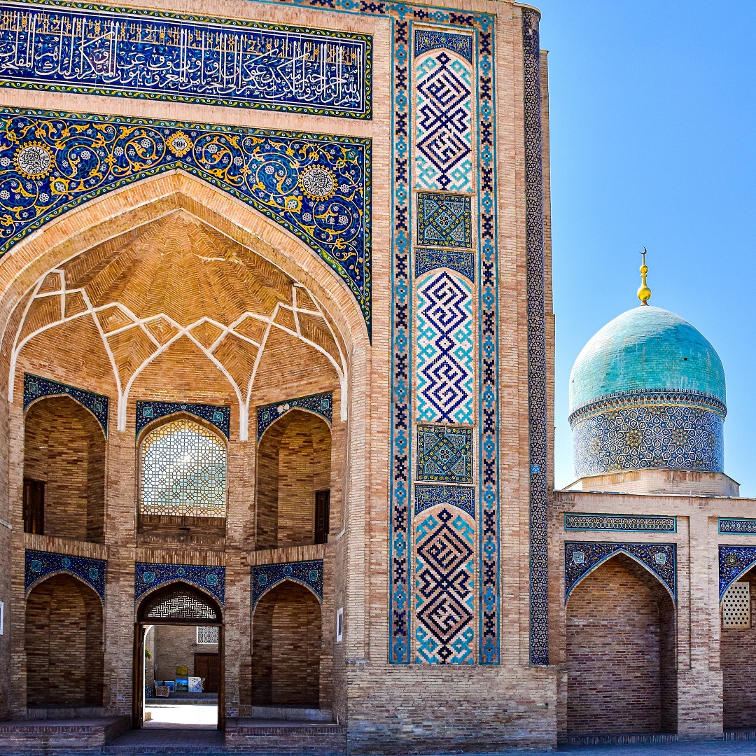 <b>Гарантированный тур: Сокровища Узбекистана + Хива<br>Блок а/к Uzbekistan Airways</br></b>