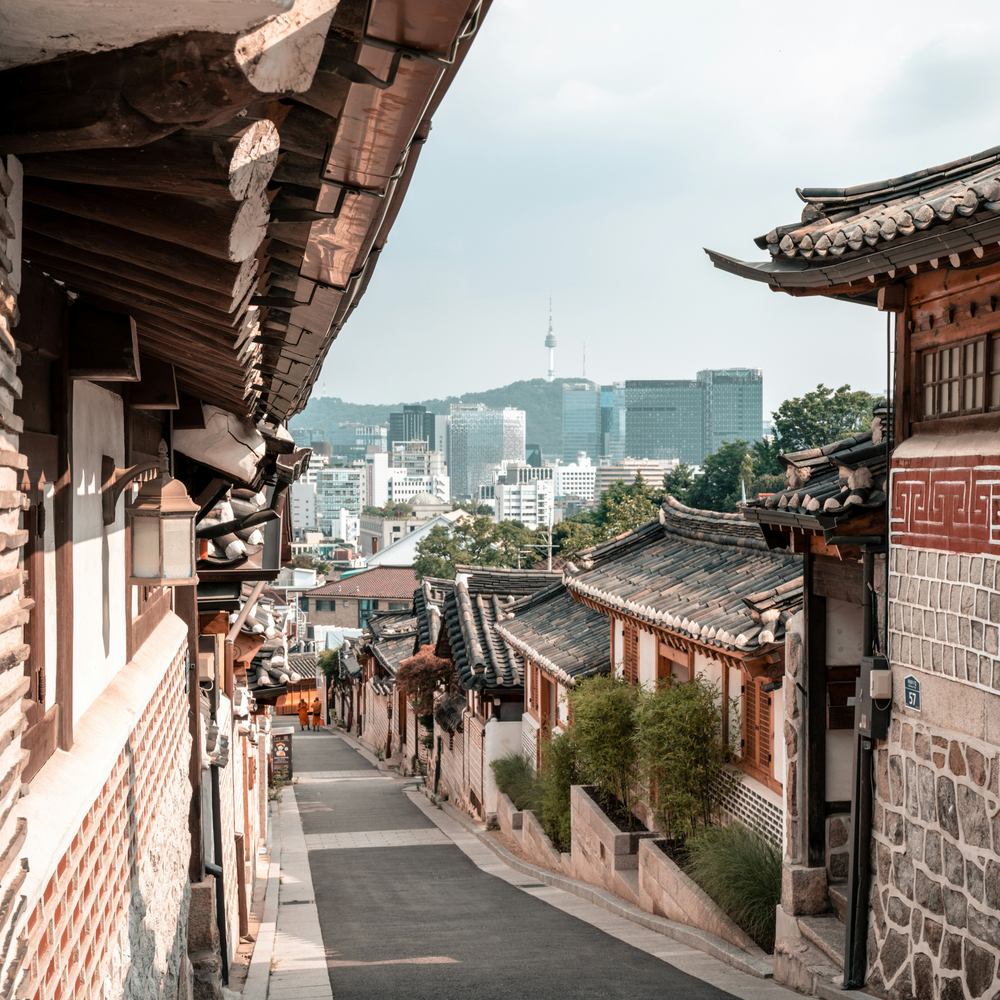 Экскурсионный тур: "Динамичное трио: Приключения в Пусане, Кёнчжу и Сеуле"