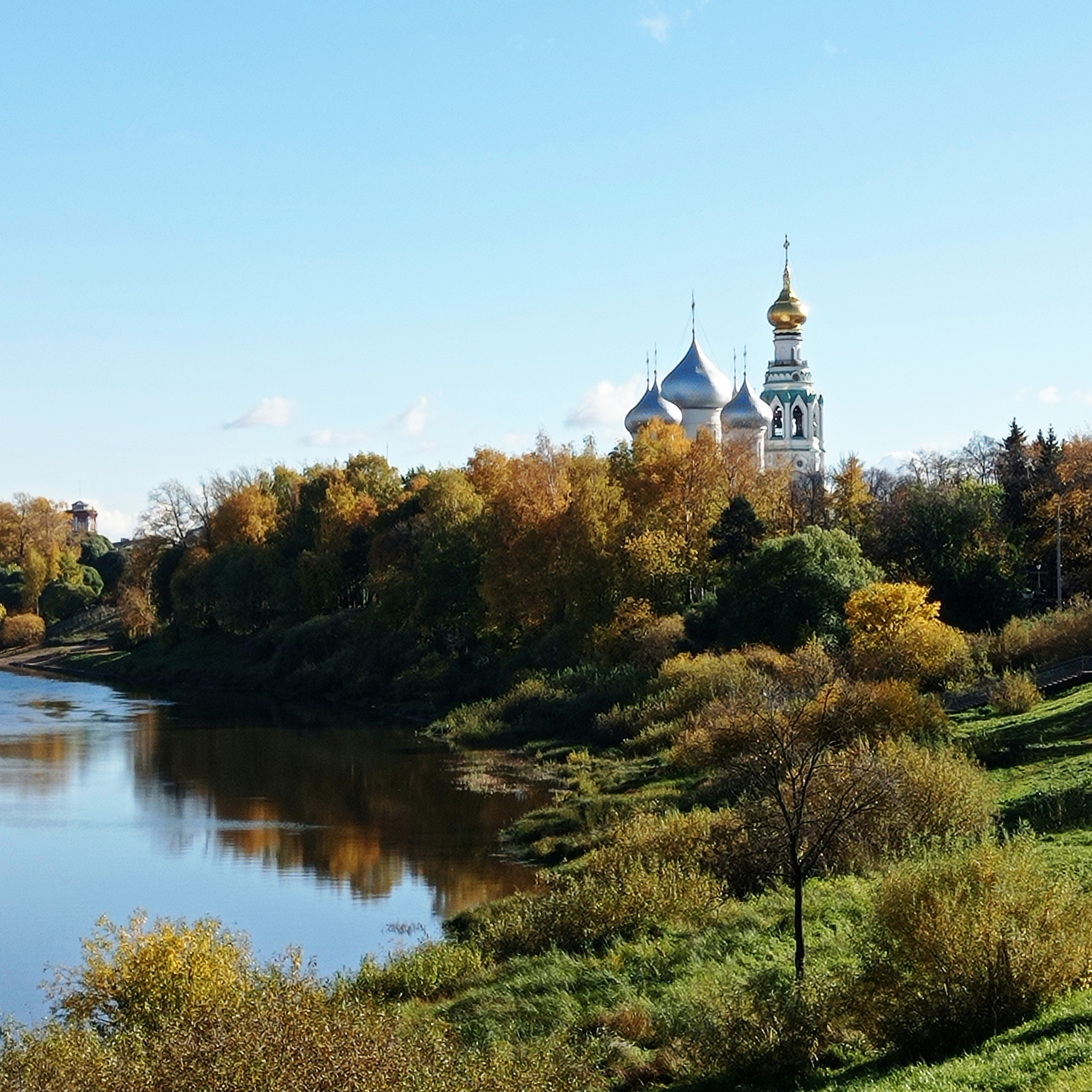 Экскурсионный тур: "Путешествие по Вологодской земле на автобусе"